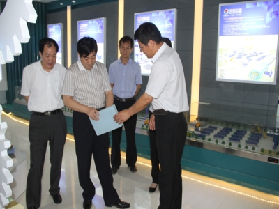 兗州區(qū)副區(qū)長(zhǎng)劉曉林一行蒞臨天意機(jī)械指導(dǎo)工作！