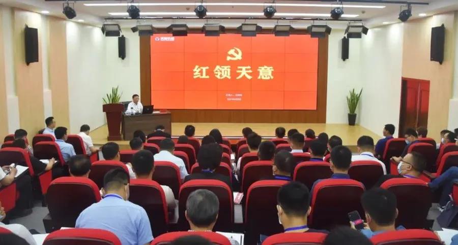 乘風(fēng)破浪 筑夢(mèng)前行丨2021感謝有你，2022砥礪前行！